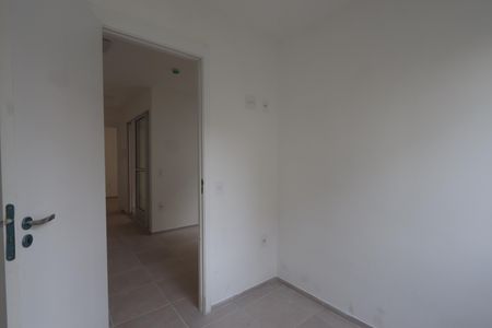 Quarto 2 de apartamento para alugar com 2 quartos, 34m² em Vila Ema, São Paulo