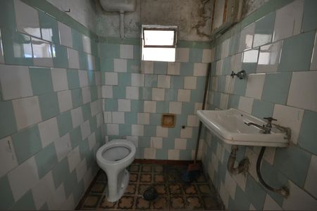 Casa à venda com 125m², 2 quartos e 1 vagaBanheiro da Edícula