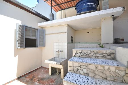Casa à venda com 125m², 2 quartos e 1 vagaÁrea de Serviço