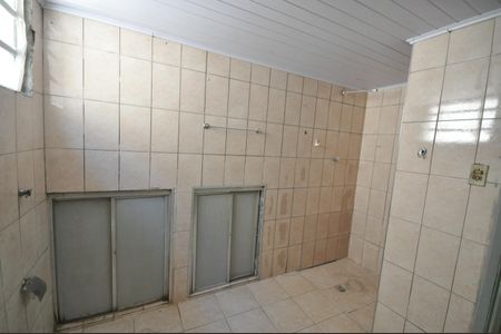 Casa à venda com 125m², 2 quartos e 1 vagaBanheiro Social