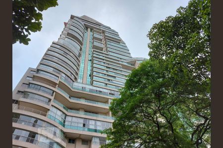 Apartamento para alugar com 77m², 2 quartos e 1 vagaFachada