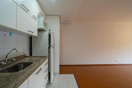 Apartamento para alugar com 77m², 2 quartos e 1 vagaCozinha
