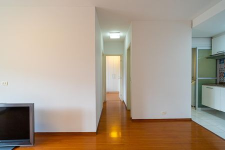 Apartamento para alugar com 77m², 2 quartos e 1 vagaSala