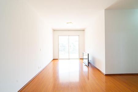Apartamento para alugar com 77m², 2 quartos e 1 vagaSala