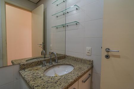 Apartamento para alugar com 77m², 2 quartos e 1 vagaBanheiro Social