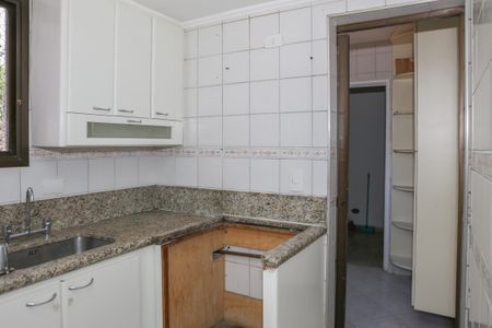 Apartamento para alugar com 126m², 3 quartos e 2 vagasCozinha