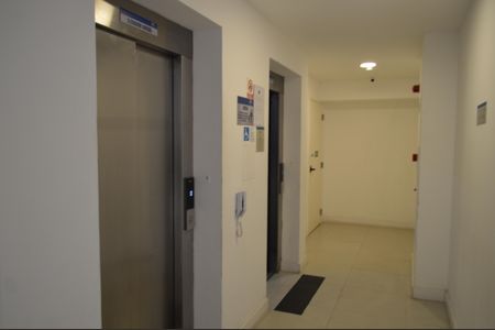 Apartamento para alugar com 35m², 2 quartos e sem vagaElevadores