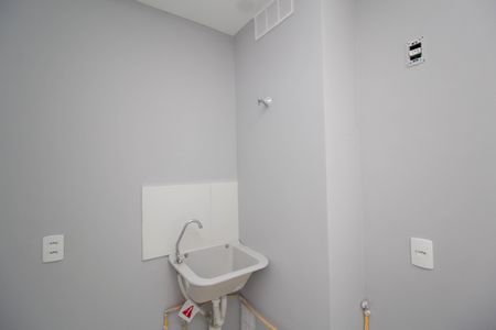 Apartamento para alugar com 33m², 2 quartos e sem vaga Apartamento para alugar com 33m², 2 quartos e sem vagaÁrea de Serviço