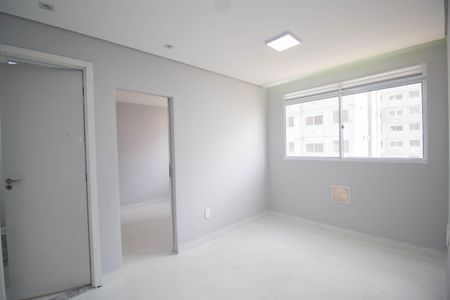 Apartamento para alugar com 33m², 2 quartos e sem vaga Apartamento para alugar com 33m², 2 quartos e sem vagaSala