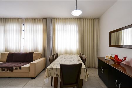 Apartamento à venda com 102m², 3 quartos e 1 vagaSala Ambientes