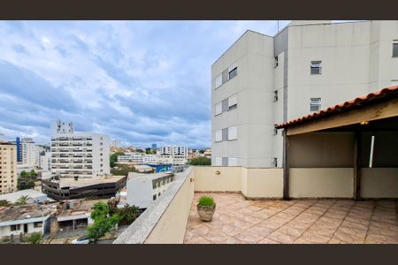 Apartamento à venda com 114m², 3 quartos e 1 vaga Apartamento à venda com 114m², 3 quartos e 1 vagaCobertura