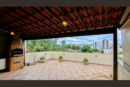 Apartamento à venda com 114m², 3 quartos e 1 vaga Apartamento à venda com 114m², 3 quartos e 1 vagaCobertura