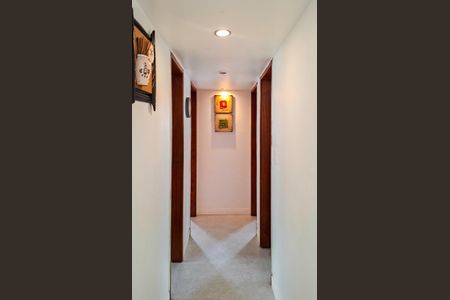 Apartamento à venda com 114m², 3 quartos e 1 vaga Apartamento à venda com 114m², 3 quartos e 1 vagaCorredor