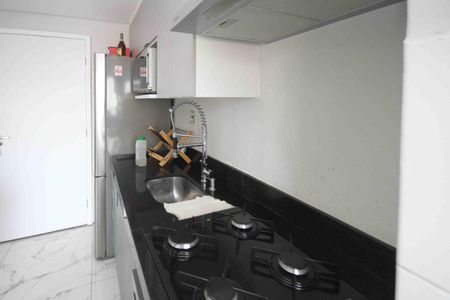 Apartamento à venda com 37m², 2 quartos e 1 vaga Apartamento à venda com 37m², 2 quartos e 1 vagaCozinha