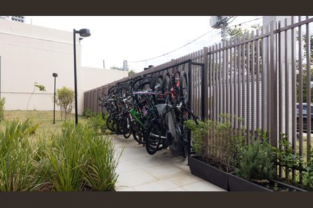 Apartamento para alugar com 35m², 2 quartos e sem vagaÁrea comum - Bicicletário