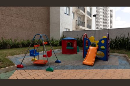 Apartamento para alugar com 35m², 2 quartos e sem vagaÁrea comum - Playground