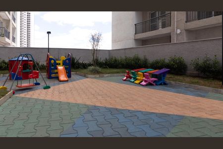 Apartamento para alugar com 35m², 2 quartos e sem vagaÁrea comum - Playground