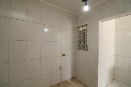 Sala de casa para alugar com 2 quartos, 50m² em Vila Santa Clara, São Paulo