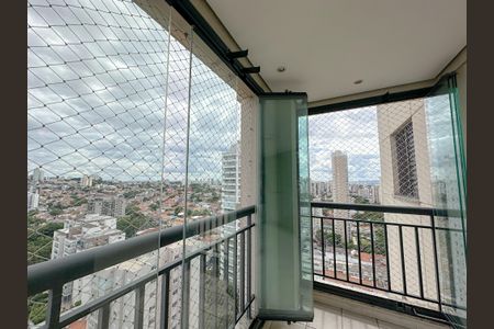 Apartamento à venda com 85m², 3 quartos e 2 vagas Apartamento à venda com 85m², 3 quartos e 2 vagasVaranda