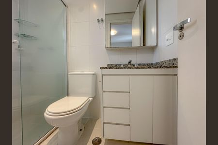 Apartamento à venda com 85m², 3 quartos e 2 vagas Apartamento à venda com 85m², 3 quartos e 2 vagasBanheiro Suíte