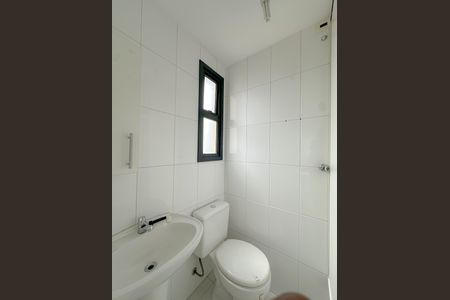 Apartamento à venda com 85m², 3 quartos e 2 vagas Apartamento à venda com 85m², 3 quartos e 2 vagasBanheiro de Serviço