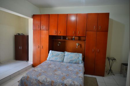 Casa à venda com 116m², 2 quartos e 3 vagasQuarto Suíte