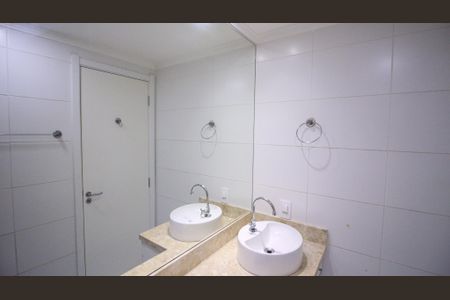 Apartamento para alugar com 37m², 1 quarto e sem vagaBanheiro