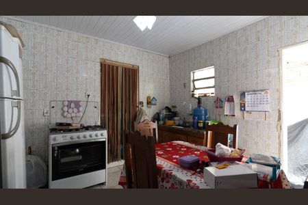 Casa à venda com 70m², 1 quarto e 2 vagasCozinha