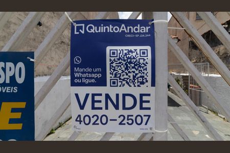 Casa à venda com 70m², 1 quarto e 2 vagasPlaquinha