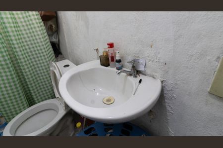 Casa à venda com 70m², 1 quarto e 2 vagasBanheiro 1