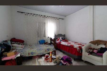 Casa à venda com 70m², 1 quarto e 2 vagasSala