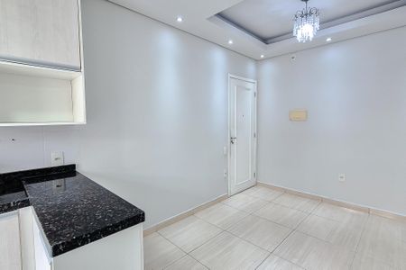 Sala de apartamento para alugar com 2 quartos, 58m² em Jardim Santa Emilia, São Paulo