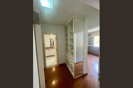 Casa de condomínio à venda com 432m², 4 quartos e 6 vagasFoto 38