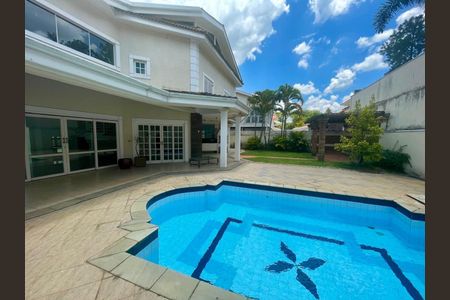 Casa de condomínio à venda com 432m², 4 quartos e 6 vagasFoto 32