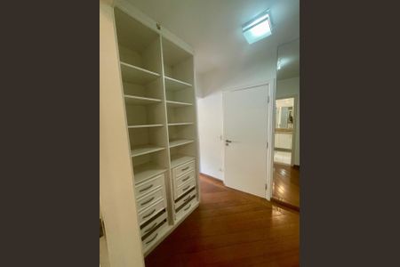 Casa de condomínio à venda com 432m², 4 quartos e 6 vagasFoto 43