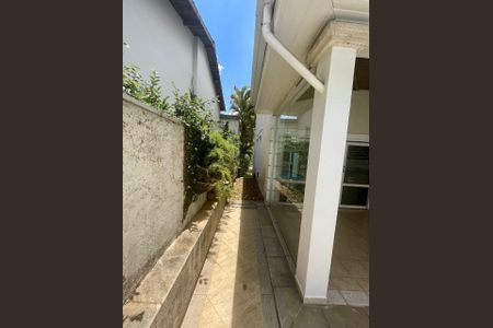 Casa de condomínio à venda com 432m², 4 quartos e 6 vagasFoto 29