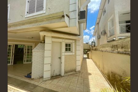Casa de condomínio à venda com 432m², 4 quartos e 6 vagasFoto 31