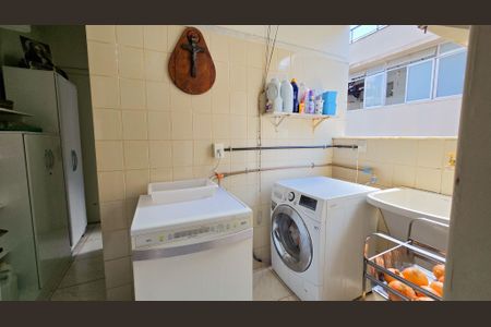 Apartamento à venda com 126m², 4 quartos e 2 vagasÁrea de Serviço