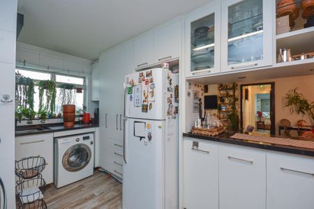 Apartamento para alugar com 72m², 3 quartos e 1 vagaCozinha e Área de Serviço