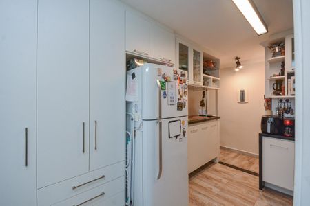 Apartamento para alugar com 72m², 3 quartos e 1 vagaCozinha e Área de Serviço