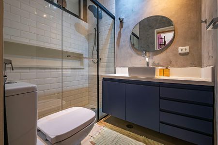 Banheiro de apartamento para alugar com 1 quarto, 61m² em Pinheiros, São Paulo