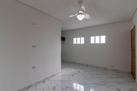Sala de apartamento para alugar com 1 quarto, 35m² em Vila Sao Judas Tadeu, Guarulhos