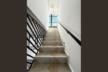 Apartamento para alugar com 35m², 1 quarto e sem vagaEscada