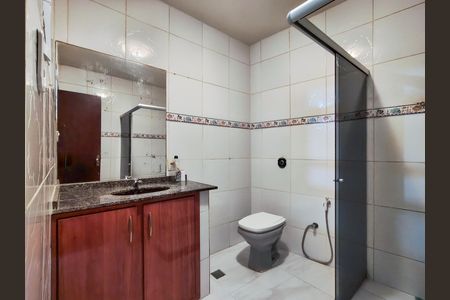 Casa para alugar com 100m², 3 quartos e sem vaga Casa para alugar com 100m², 3 quartos e sem vagaBanheiro 1