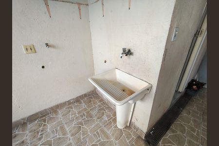 Casa para alugar com 100m², 3 quartos e sem vaga Casa para alugar com 100m², 3 quartos e sem vagaÁrea de Serviço