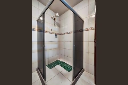 Casa para alugar com 100m², 3 quartos e sem vaga Casa para alugar com 100m², 3 quartos e sem vagaBanheiro 1