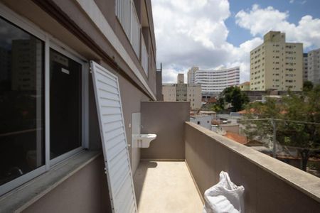 Apartamento para alugar com 60m², 2 quartos e 1 vagaÁrea de Serviço / Varanda 