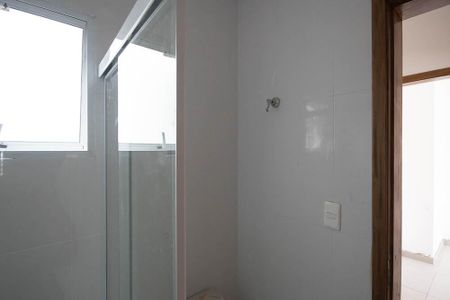 Apartamento para alugar com 60m², 2 quartos e 1 vagaBanheiro 