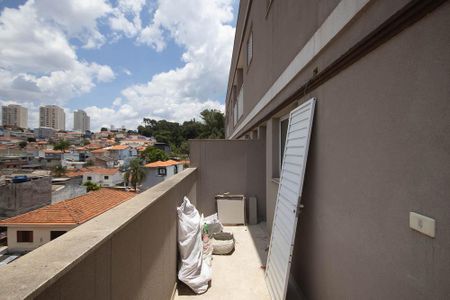Apartamento para alugar com 60m², 2 quartos e 1 vagaÁrea de Serviço / Varanda 