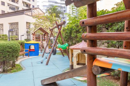 Apartamento à venda com 78m², 3 quartos e 1 vagaÁrea comum - Playground
